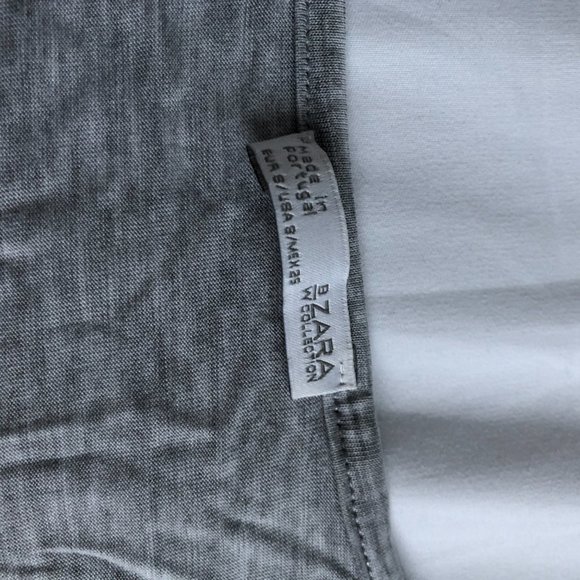 Zara V-Neck T-shirt - Picture 2 of 3